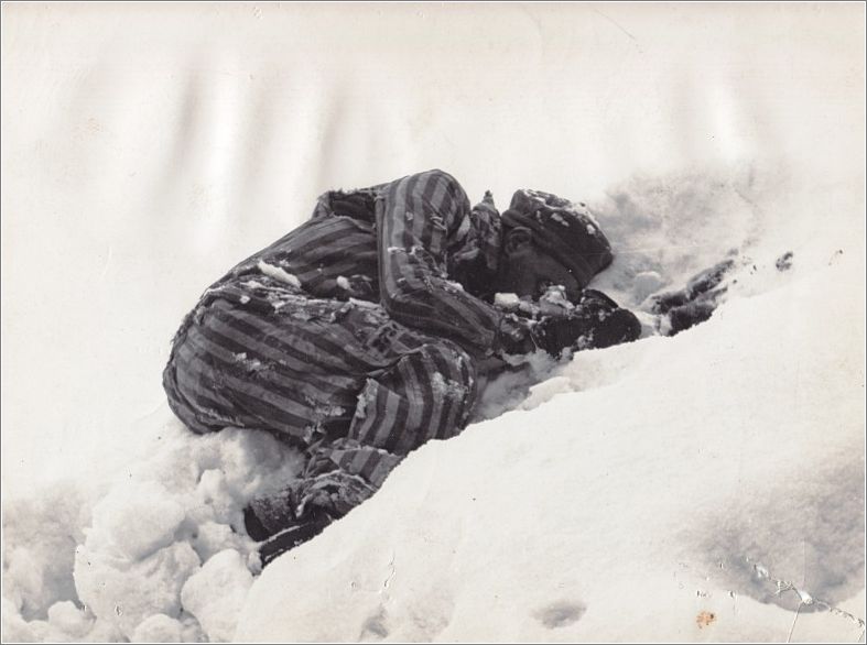 Mauthausen inmate lies dead in the snow